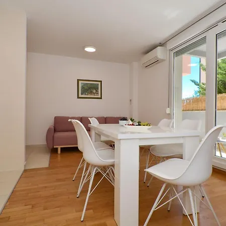 Apartment Luka Split