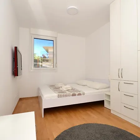 Luka Apartamento Split